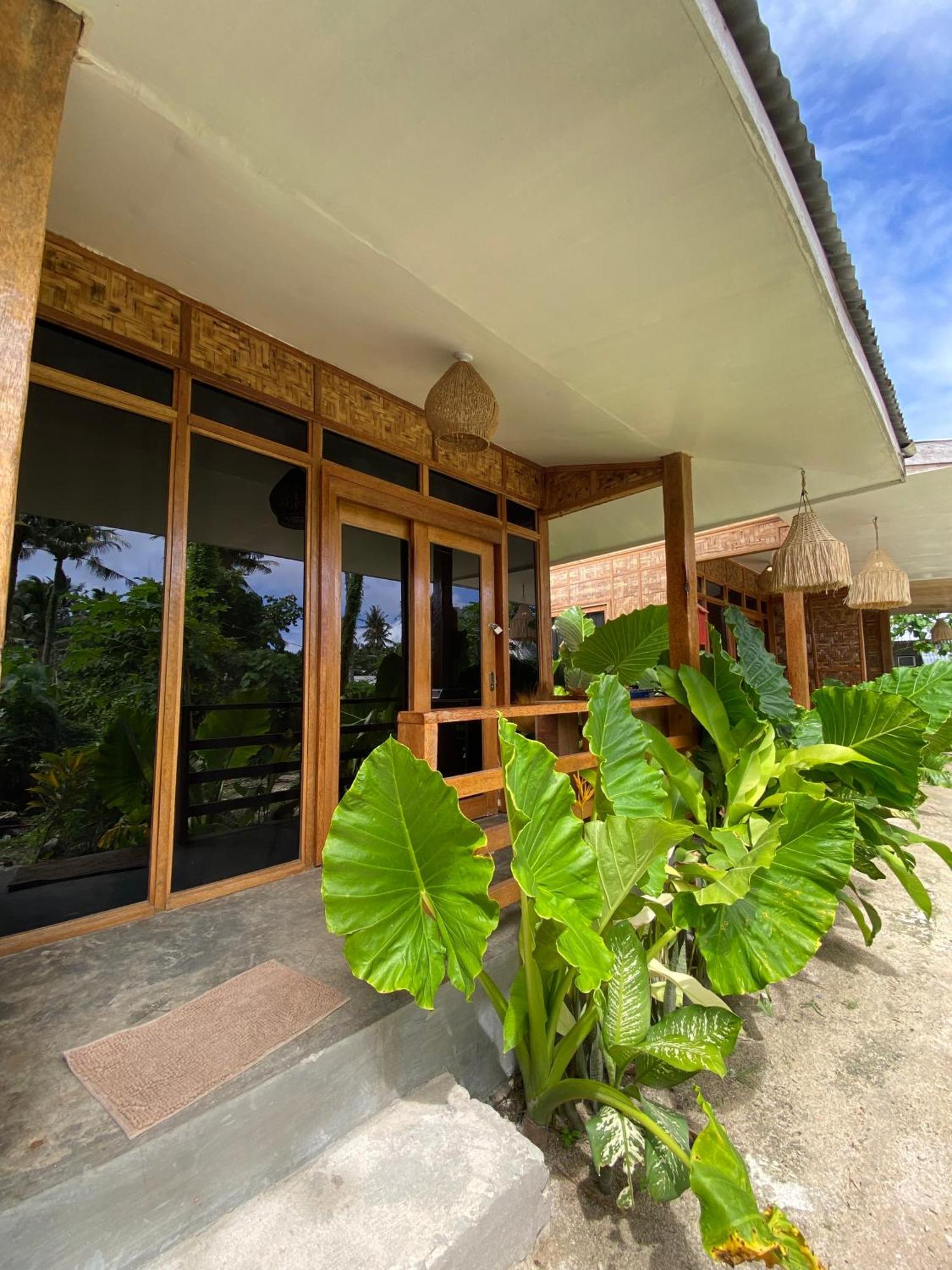 Dee Siargaonon Holiday home