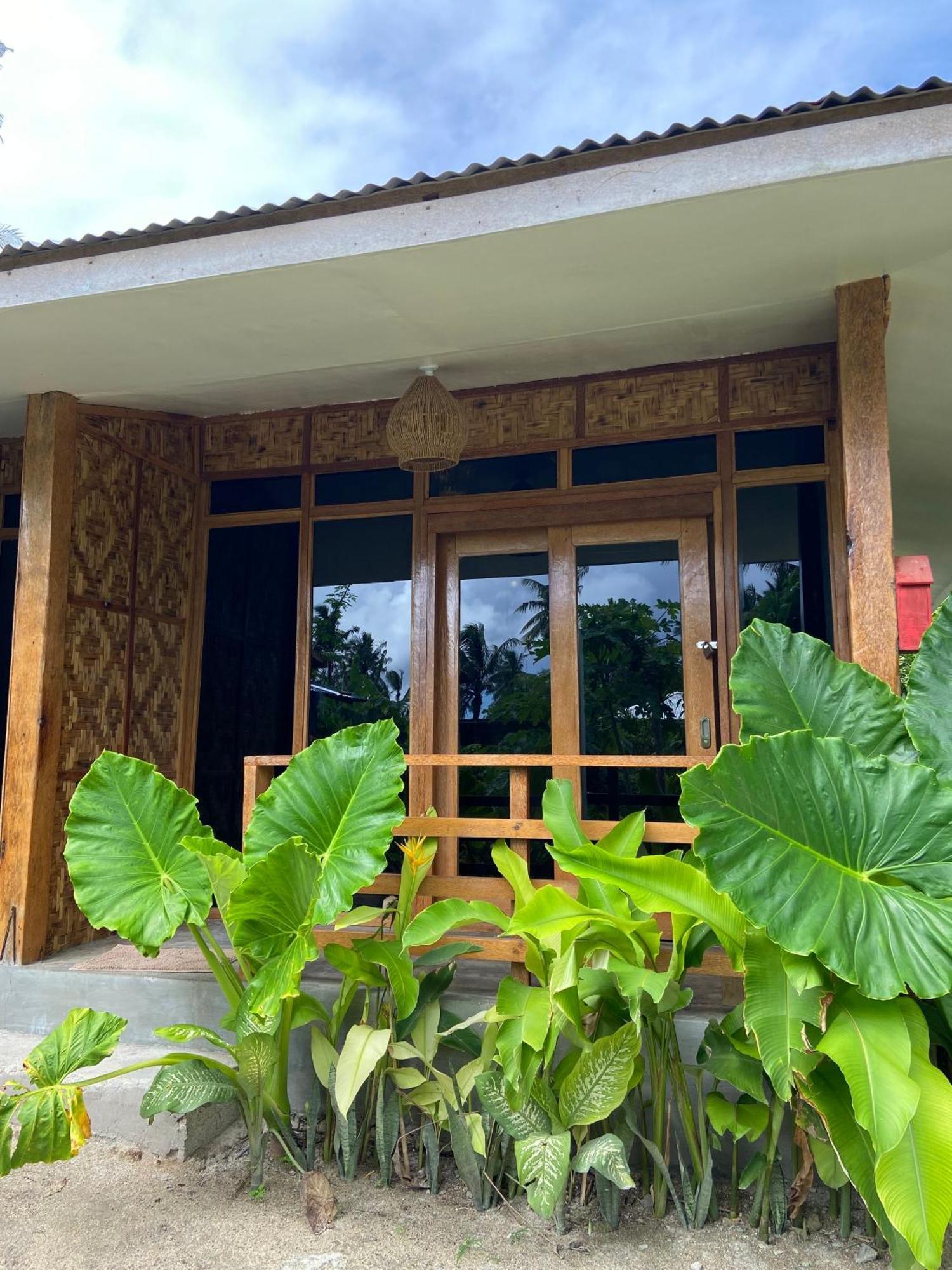 Dee Siargaonon Holiday home General Luna (Surigao del Norte)